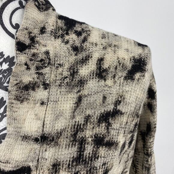 Grievergate Brown Black Mineral Wash Thermal Textured Shrug. Size Medium. - Picture 3 of 7